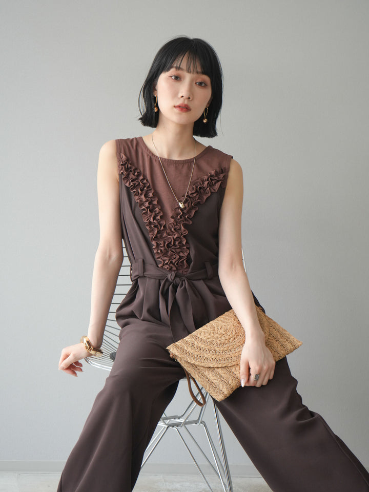 [預購] 荷葉邊設計連身褲/棕色