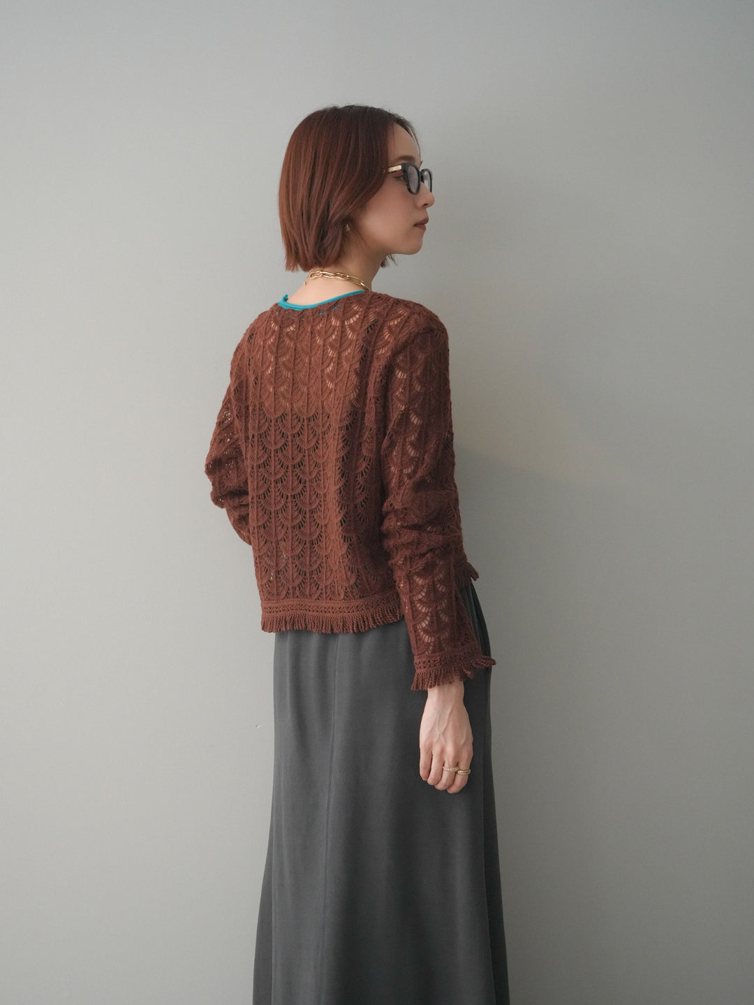 [予約]扇透かし編みクロップドニットプルオーバー/brown