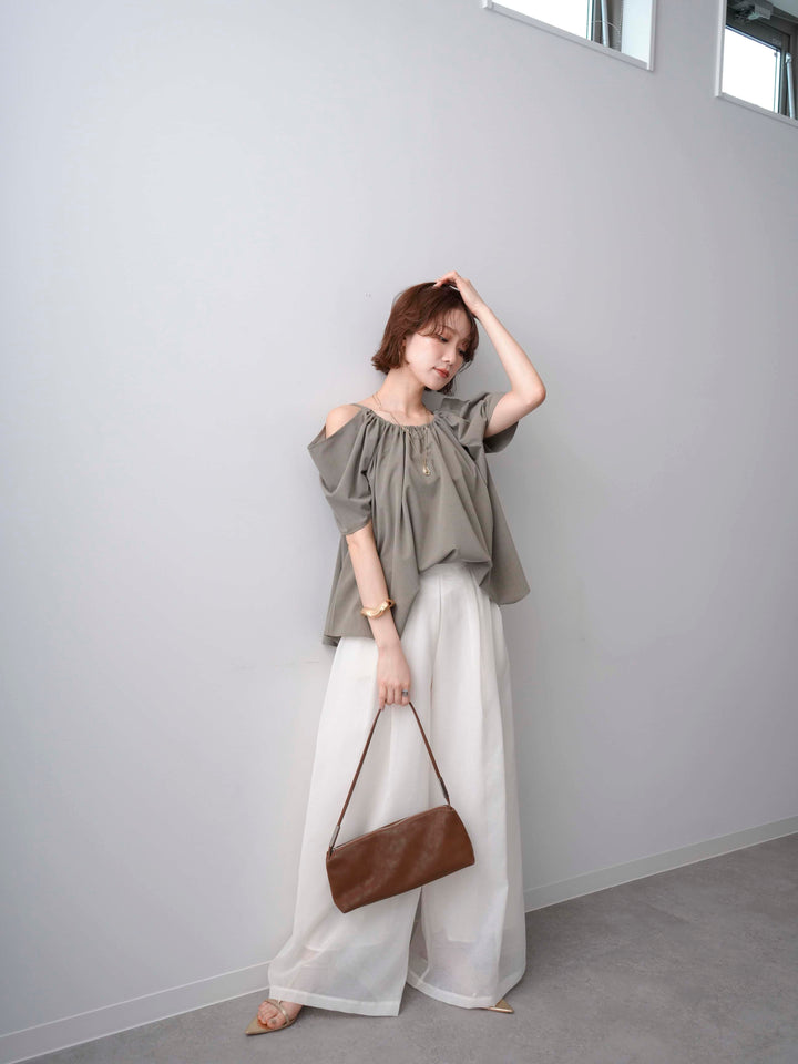 [予約]オープンショルダーギャザートップス/ashkhaki