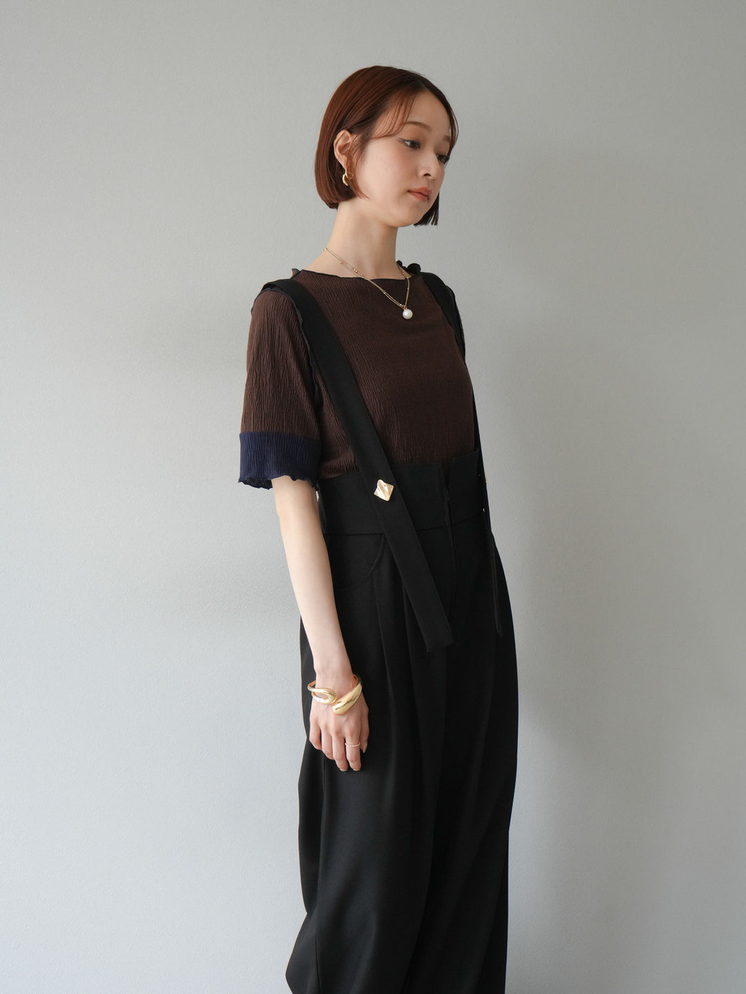 [SET]プリーツ配色ボートネックプルオーバー+ゴールドボタンサスペンダーワイドパンツ(2set)