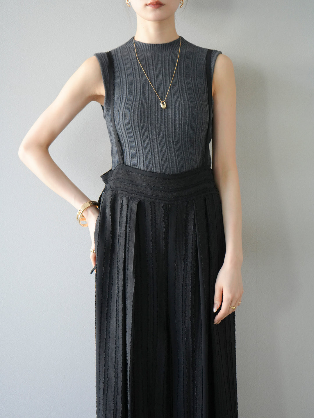 [予約]ジャガードストライプサロペット/ブラック