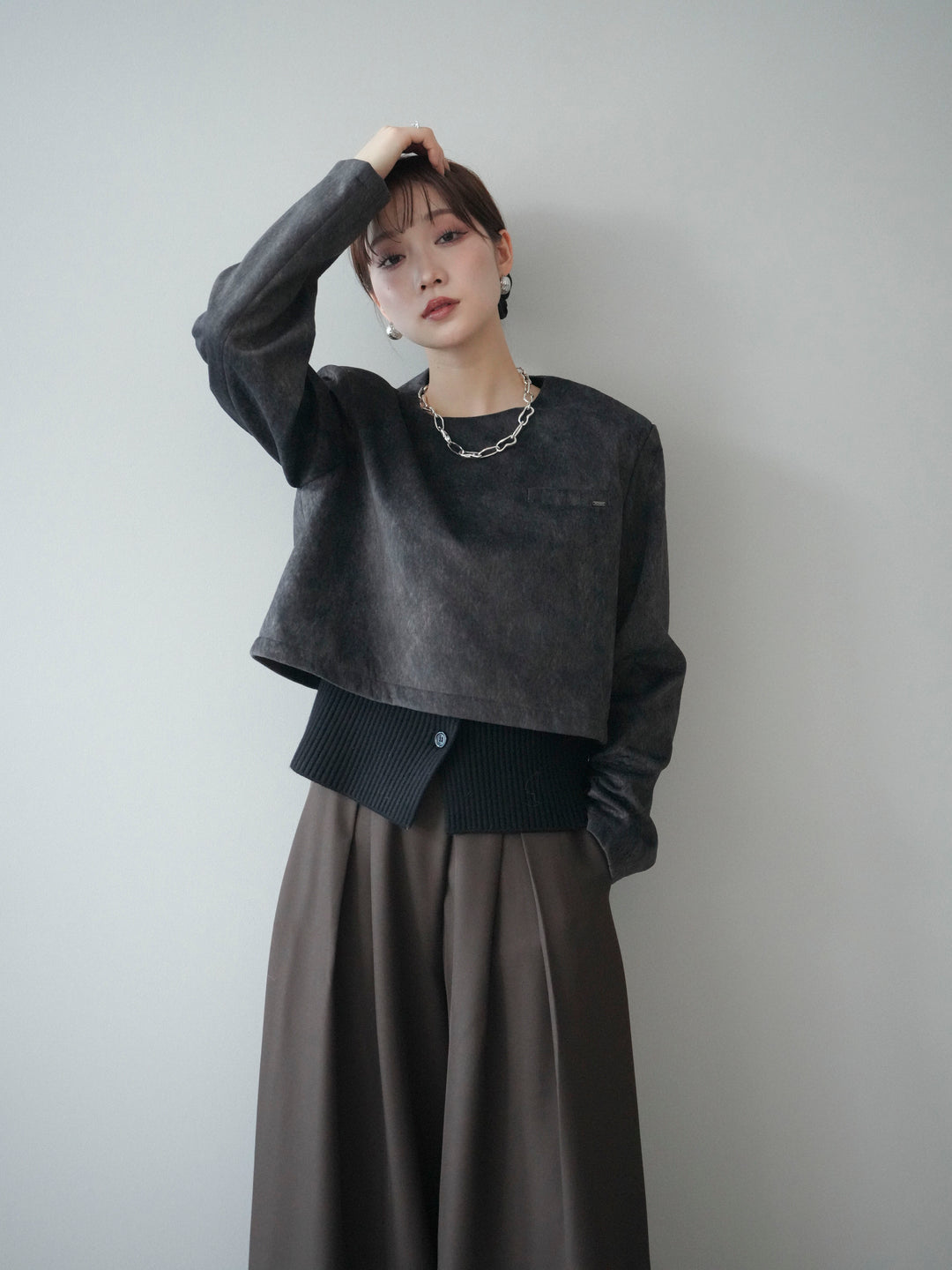 [予約]リブニットレイヤードスエードプルオーバー/charcoal