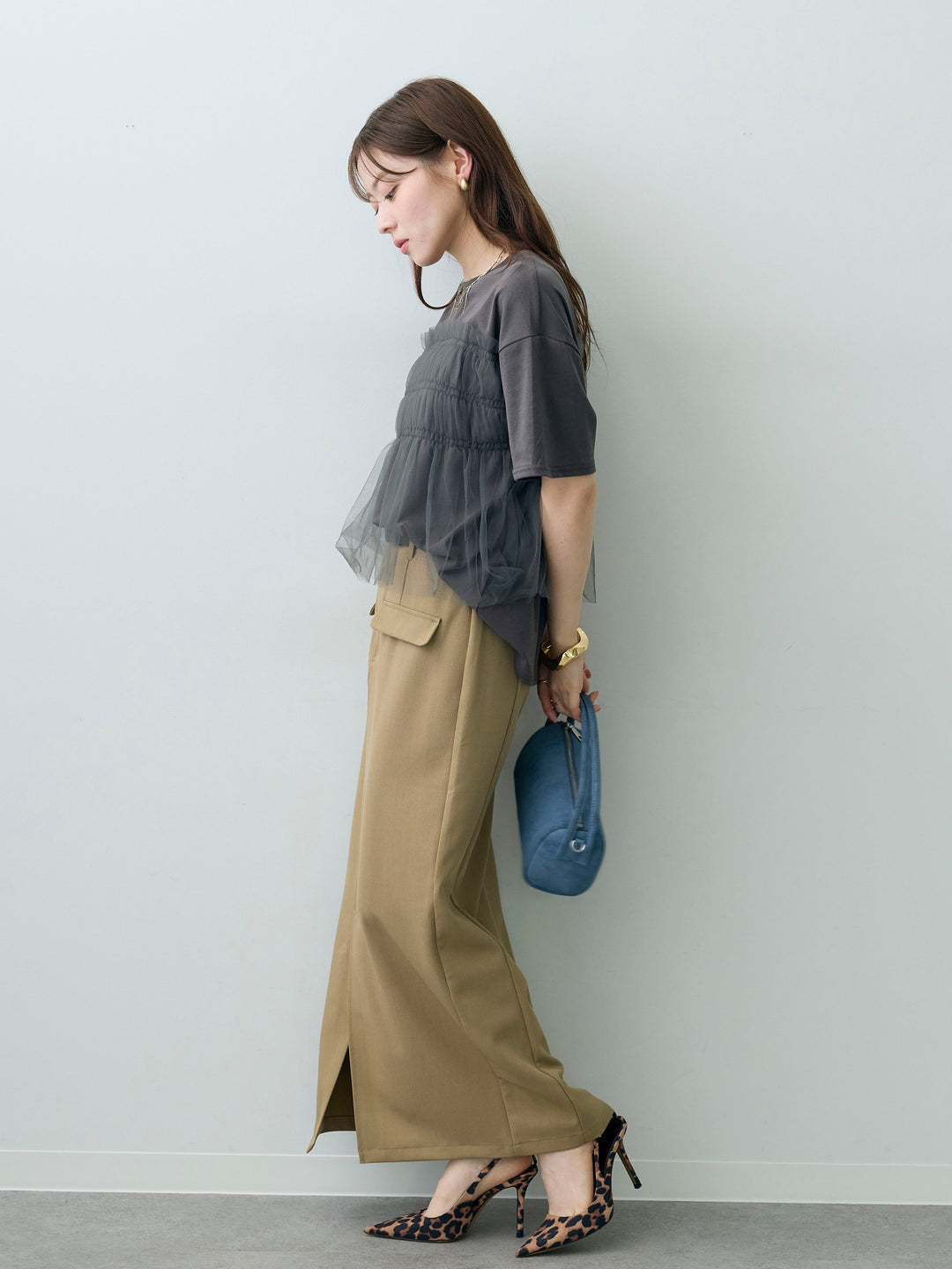 [SET]ギャザーチュールドッキングTEE+クレープデシンフラップ付きストレートスカート(2set)