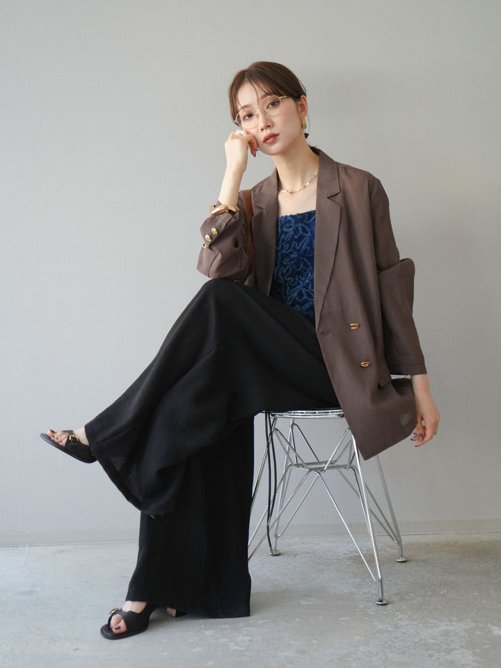 [SET] 金色扣環透視外套 + 滾邊花朵透視天鵝絨吊帶背心 + 繩紋腰帶麻感寬褲 (3 件套)