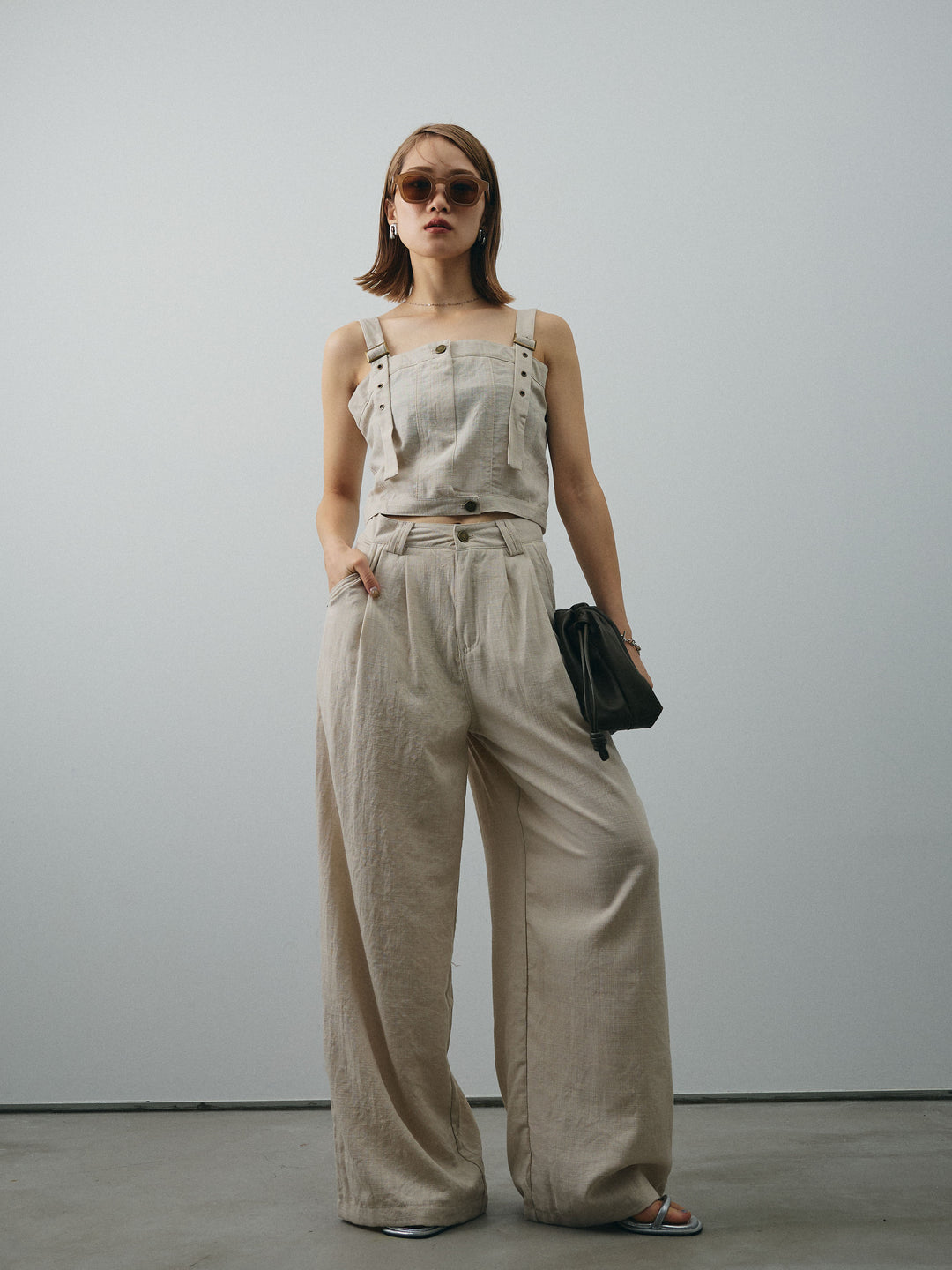 [SET] 亞麻感緊身胸衣＆寬褲套裝（2件套）