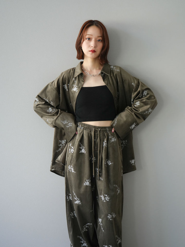 [予約]ベロアフラワーエンブロイダリーシャツ/ブラウン