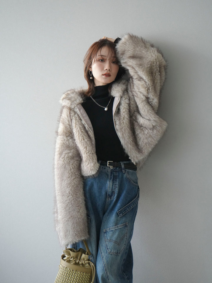 [予約]フェイクファーショートZIPジャケット/beigemix