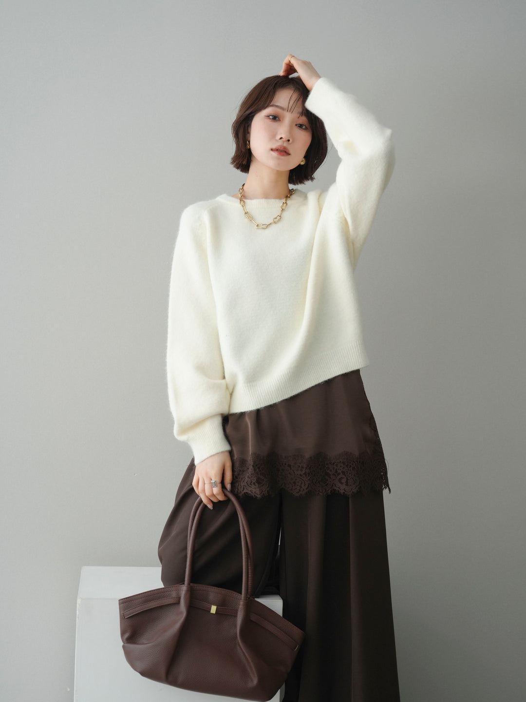 [予約]クルーネックモチモチニットプルオーバー/white