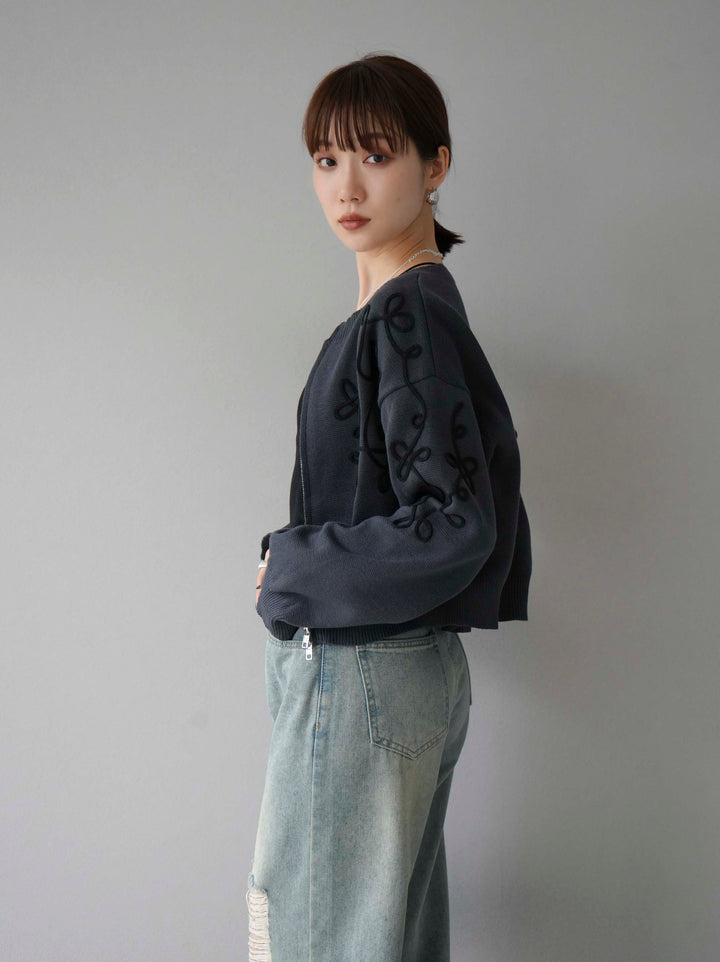 [SET]コード刺繍コットンニットジップカーディガン+ダブルストラップカットリブブラキャミソール+ベルトアシンメトリーダメージデニム(3set)