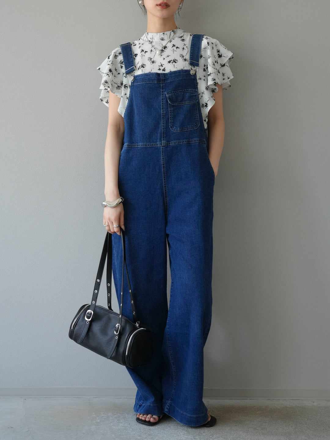 [予約]フラワーモチーフラッフルスリーブブラウス/ホワイト