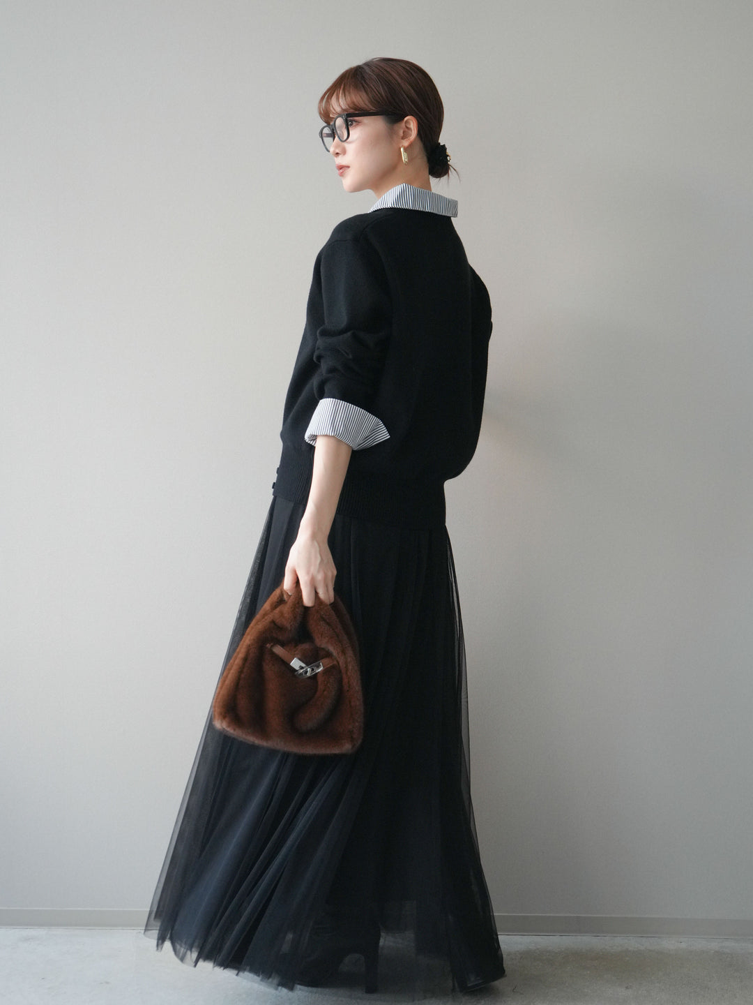 [SET]シャツドッキングデザイン裾ボタンニットプルオーバー+チュールボリュームスカート(2set)