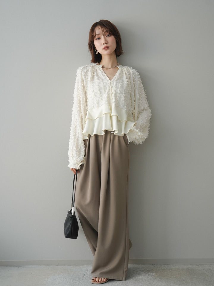 [SET]ジャガードぺプラムフリルブラウス+ベルト付キーホルダーモチーフワイドパンツ(2set)