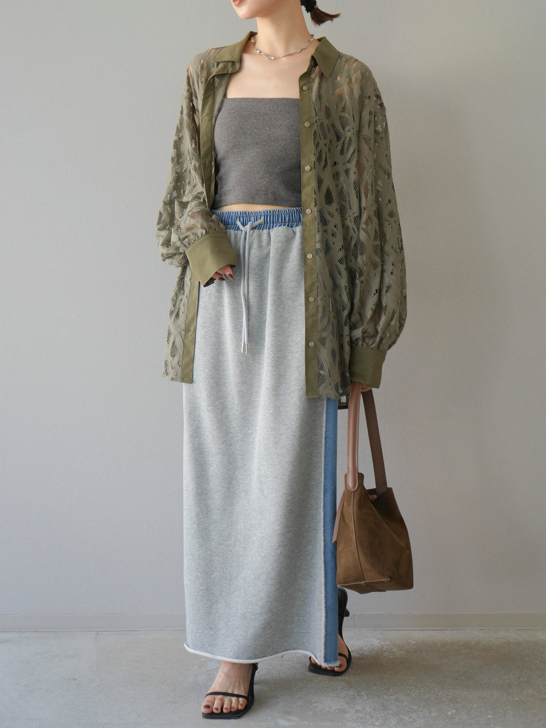 [SET]コードレースオーバーシャツ+デニムドッキングスウェットスカート(2set)