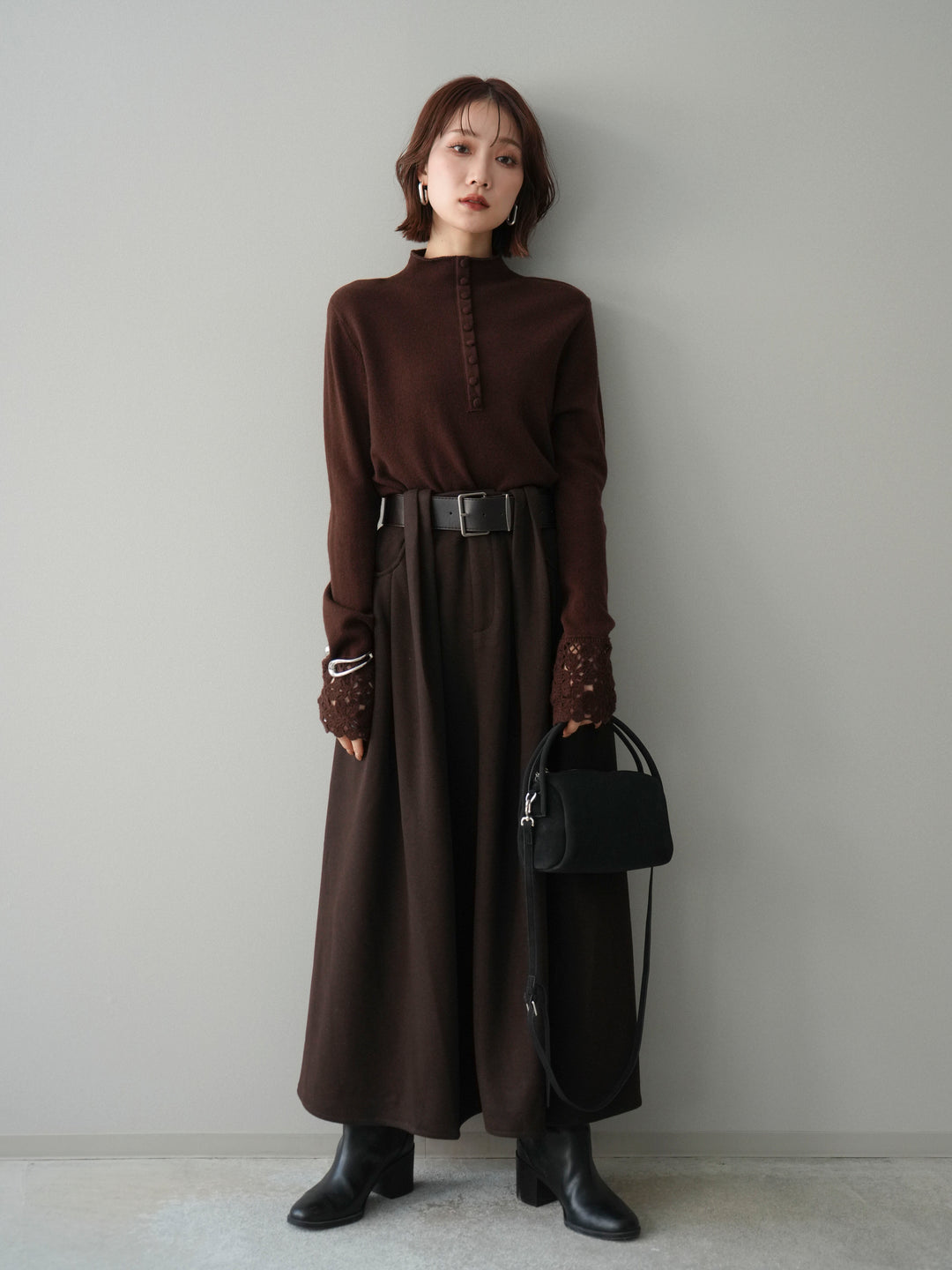 [予約]袖スカラップレースフロントボタンウールニットトップス/brown