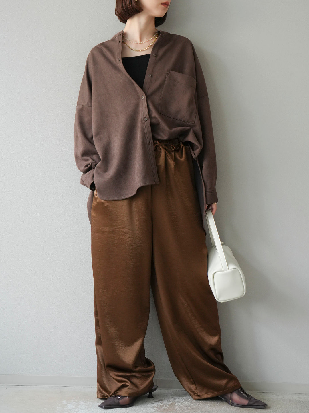 [予約]サテンラインワイドパンツ/ブラウン