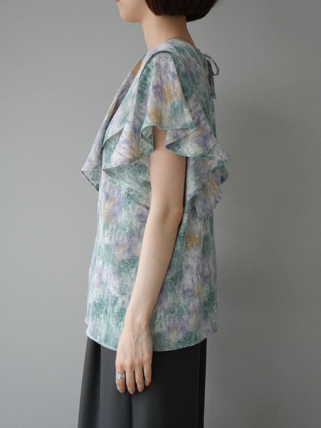[予約]水彩アートラッフルカラーブラウス/グリーン