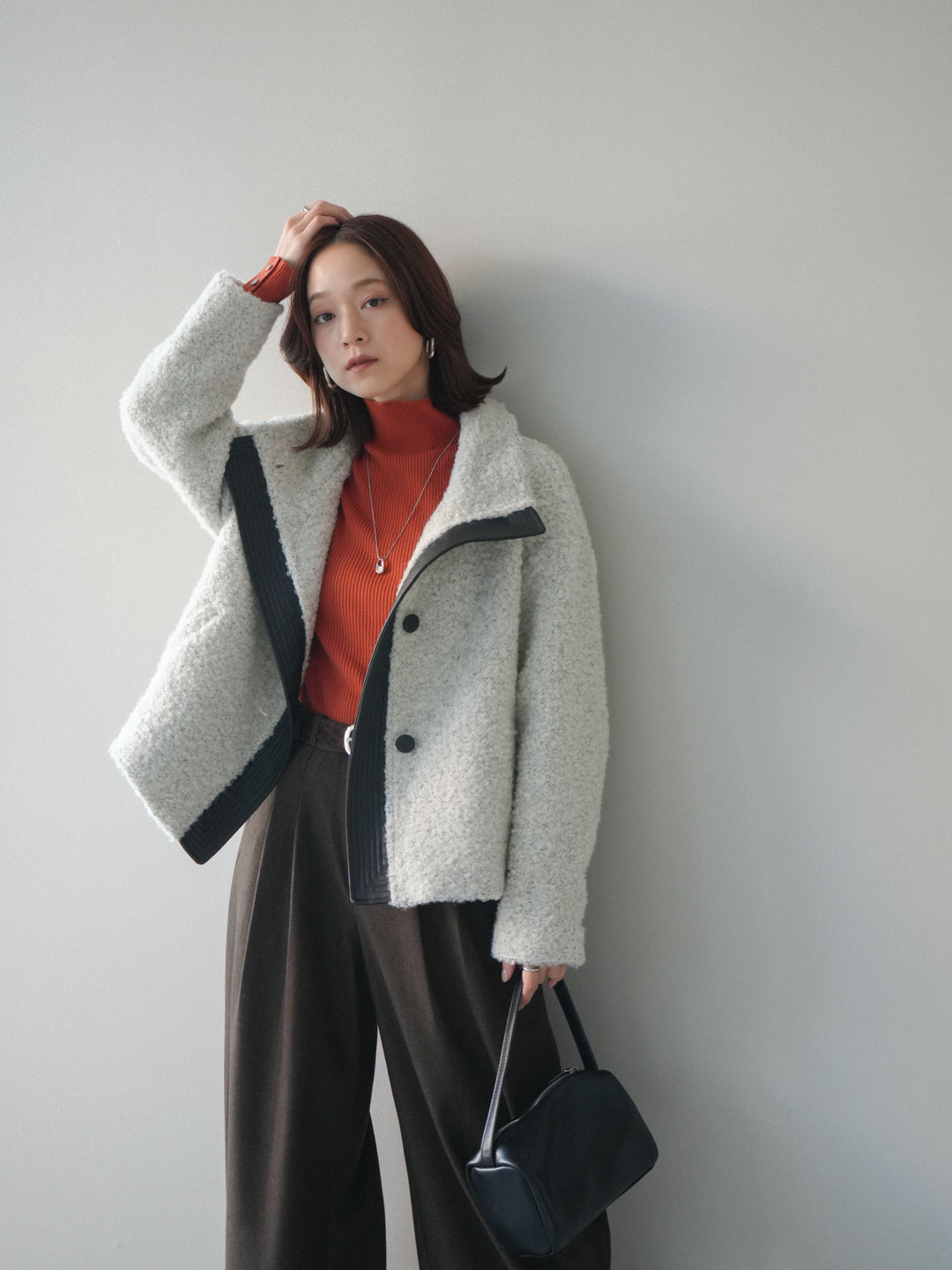 [SET]レザー切替ブークレブルゾン+袖ボタンボトルネックリブニットトップス+アニマル柄ベルト付きウールタッチワイドパンツ(3set)