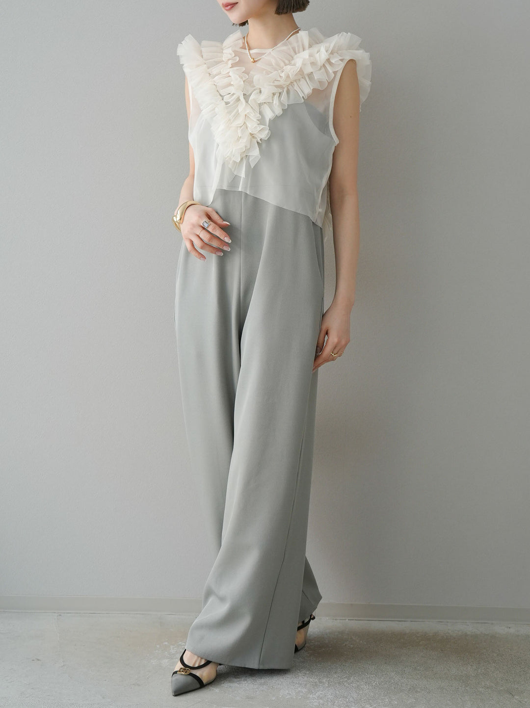 [預訂] 薄紗荷葉邊背心 x 連身套裝/灰色