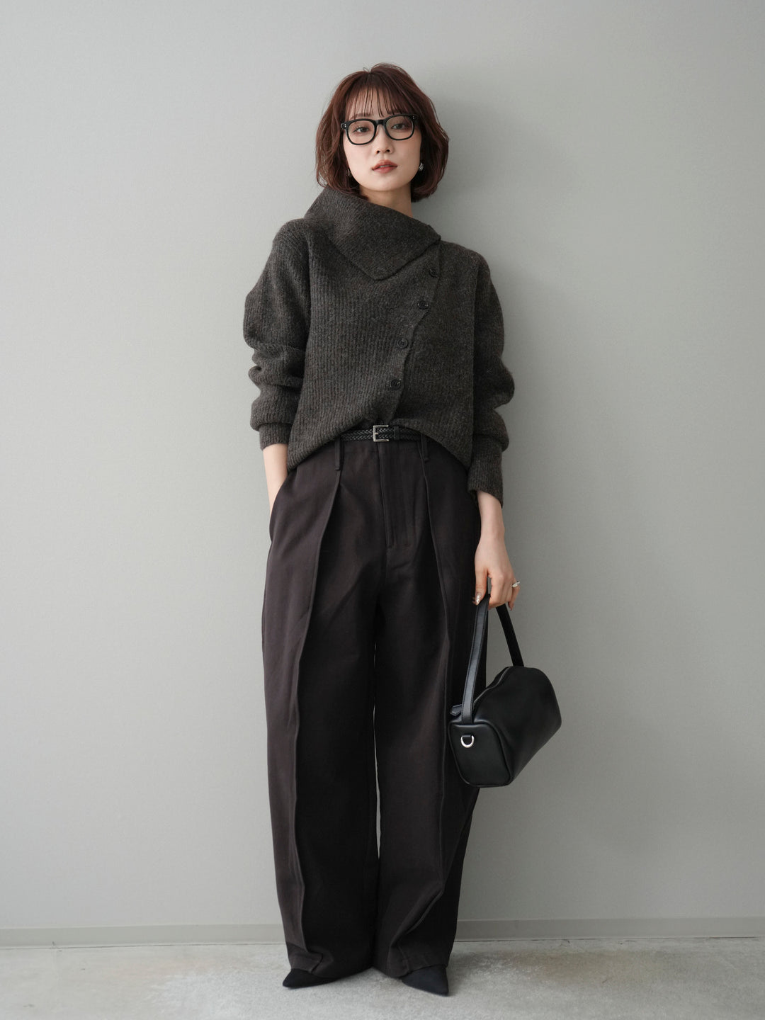 [SET]ハイネックデザインボタンニットカーディガン+コットンツイルカーブパンツ(2set)