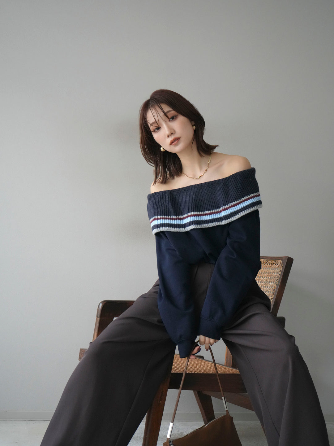 [予約]ボーダーニットオフショルダーxスウェットプルオーバー/navy