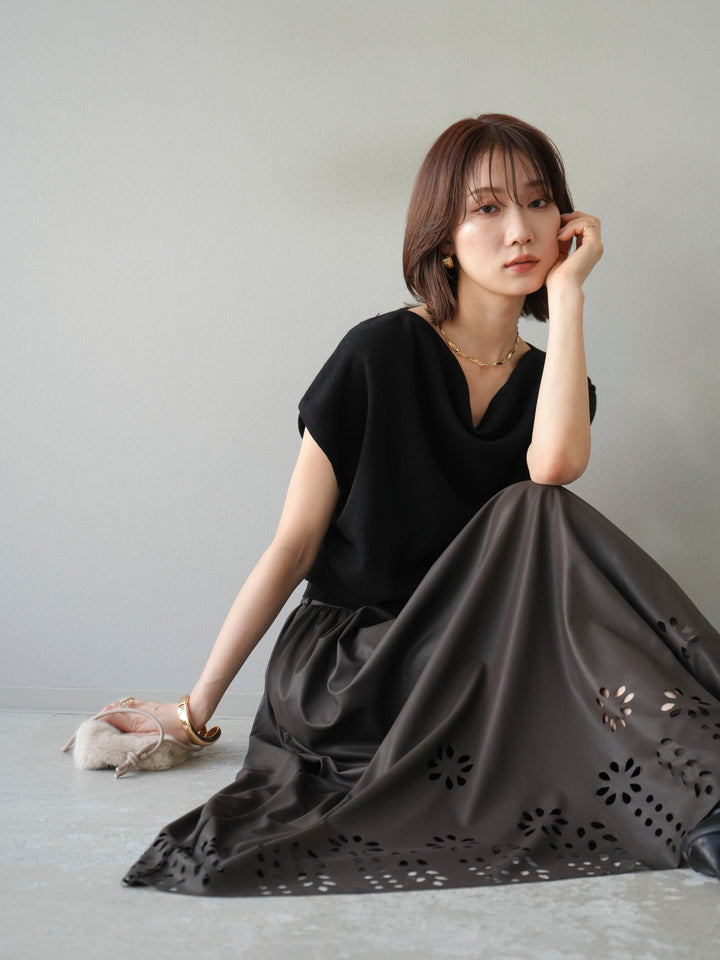 [予約]ドレープドルマンフレンチスリーブニットトップス/ブラック