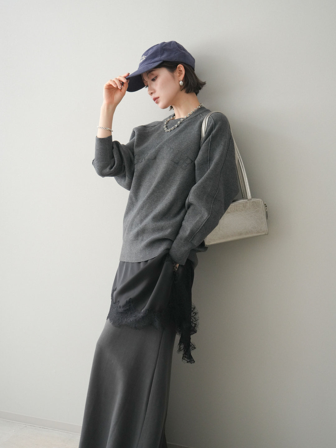 [予約]半ラバープリントロゴスウェットライクニットプルオーバー/mokucharcoal