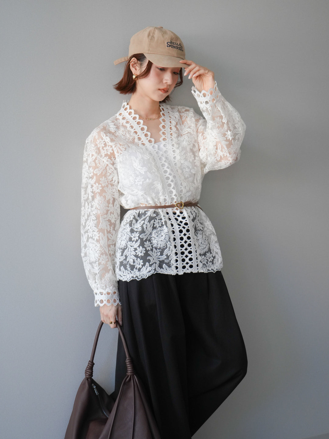 [予約]カットワークレースシアーブラウス/white