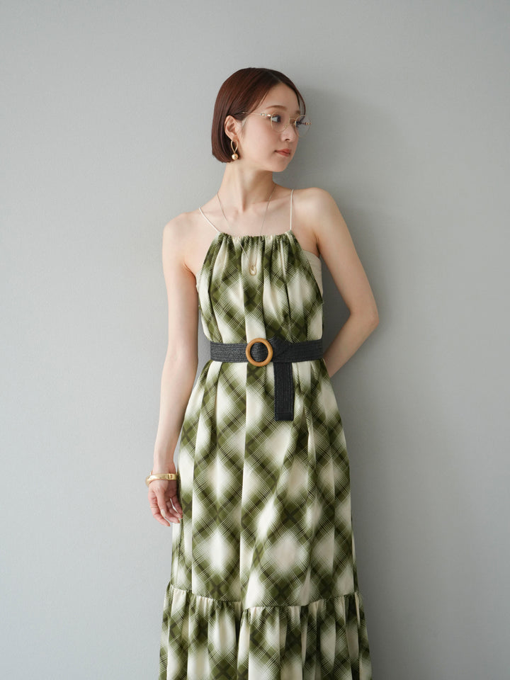 [SET] 繫腰帶格紋無袖連身裙 + 可選飾品套裝（2 套）