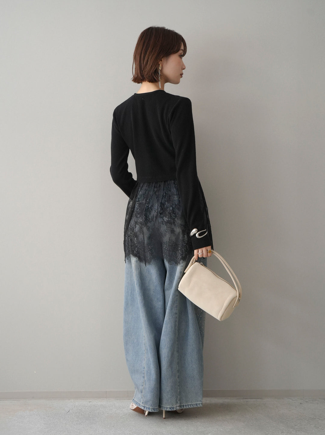 [SET]クルーネックレースドッキングリブニットトップス+フロントビジューカーブデニムパンツ(2set)