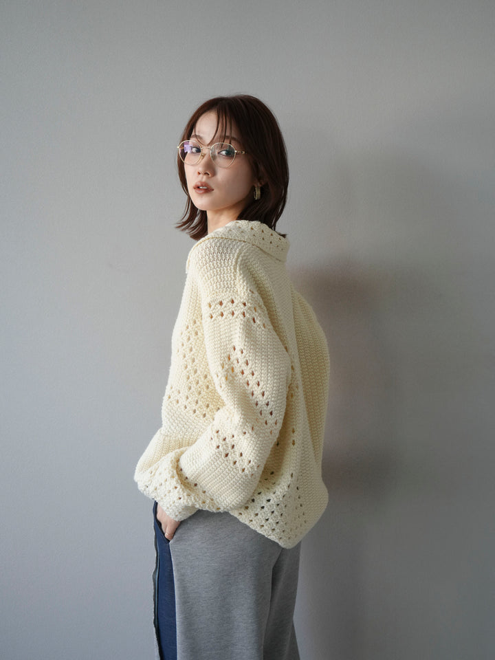 [予約]丸襟透かし編みニットカーディガン/オフ