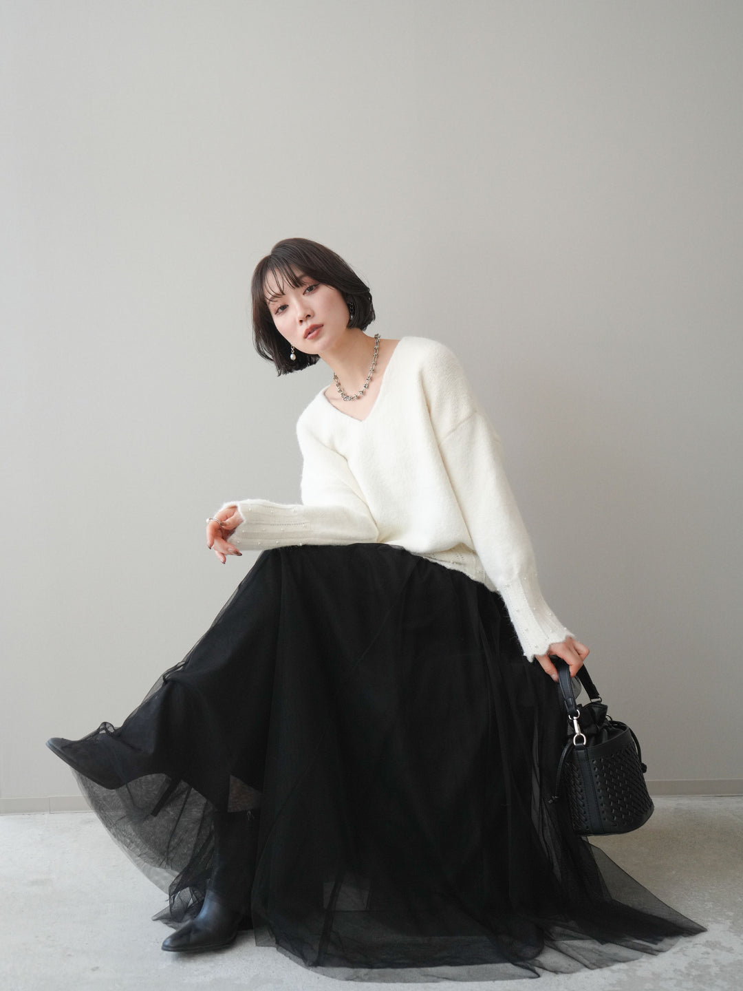 [SET]パールフリルリブヘムニットプルオーバー+選べるアクセセット(2set)