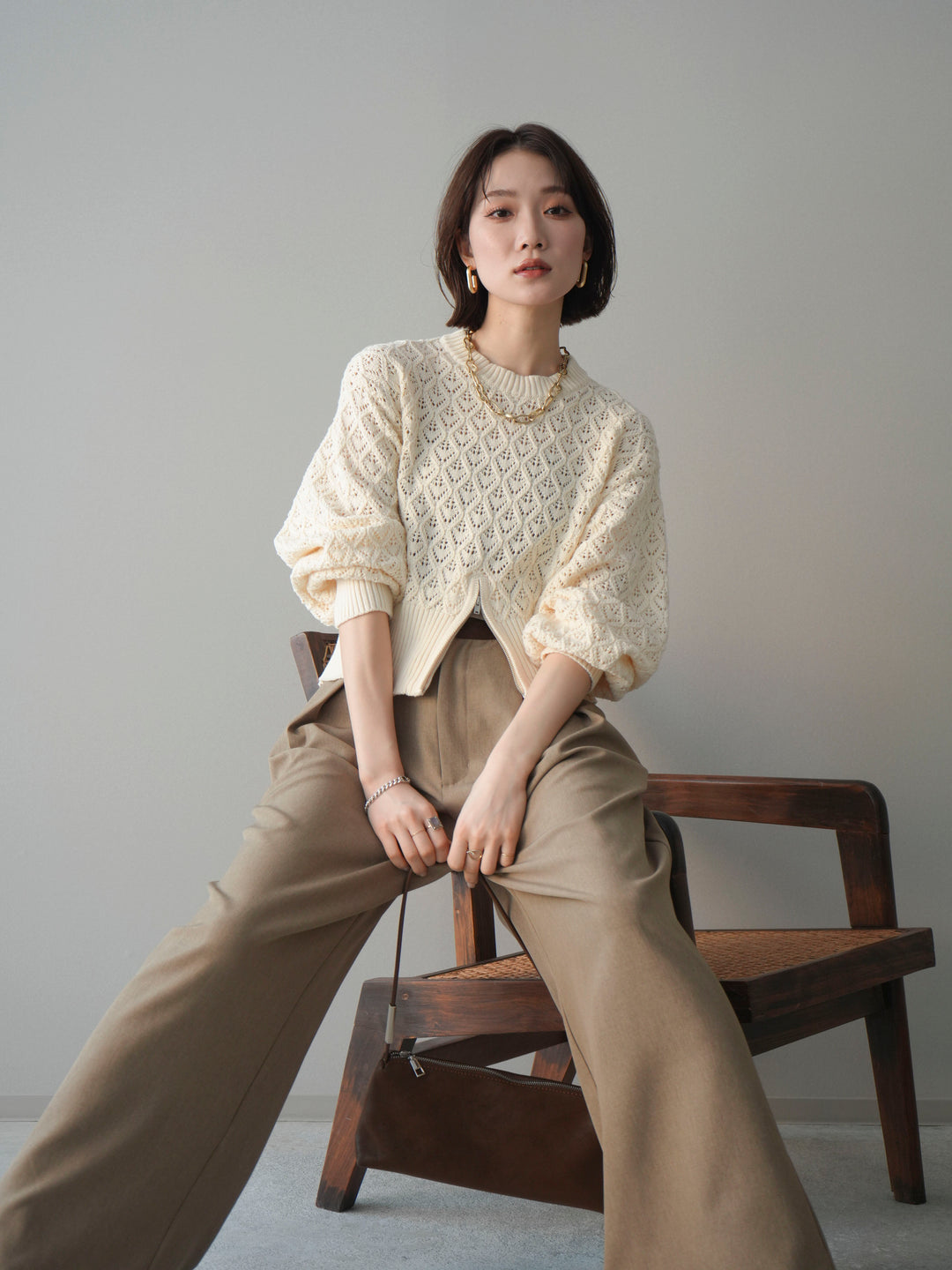 [予約]透かし編みフロントジップスリットニットプルオーバー/ivory