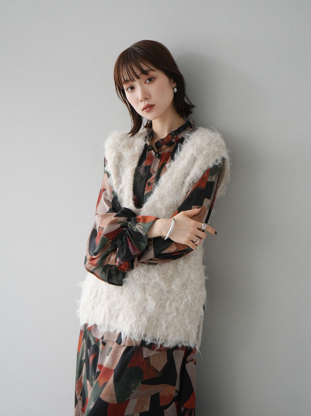 [SET]レトロプリントフリルブラウス+選べるアクセセット(2set)