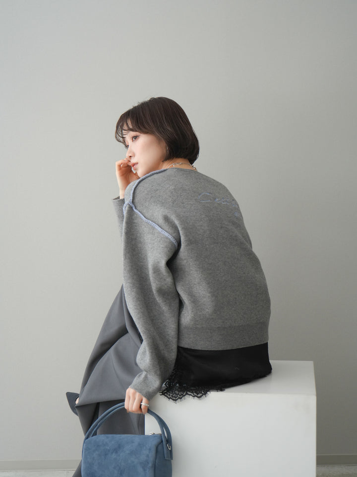 [予約]バックロゴ刺繍配色ステッチニットプルオーバー/gray