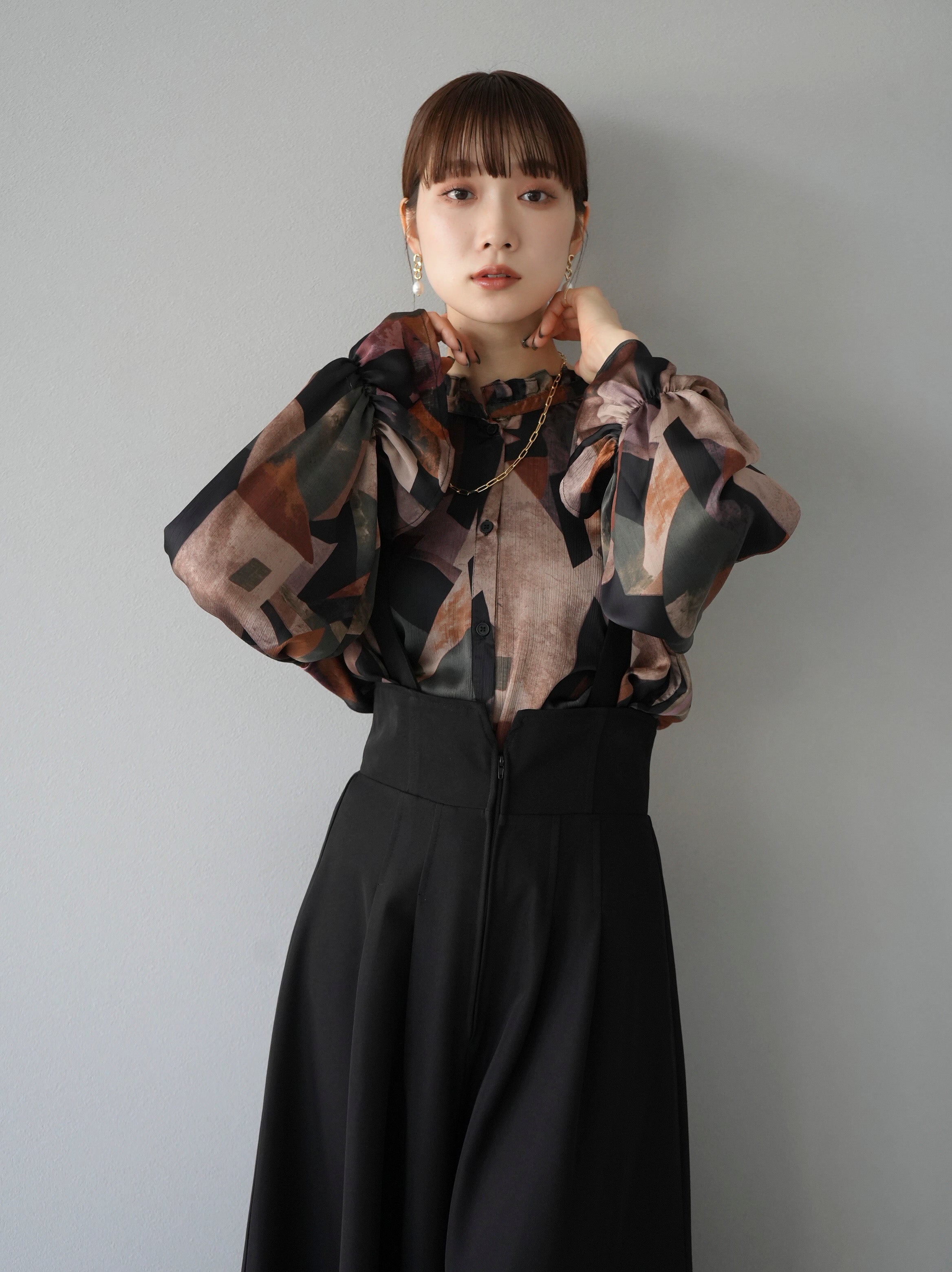 フリルプリントブラウス 在庫8本以下】プリント前フリルブラウス｜KarLParkLane Style ONLINE SHOP
