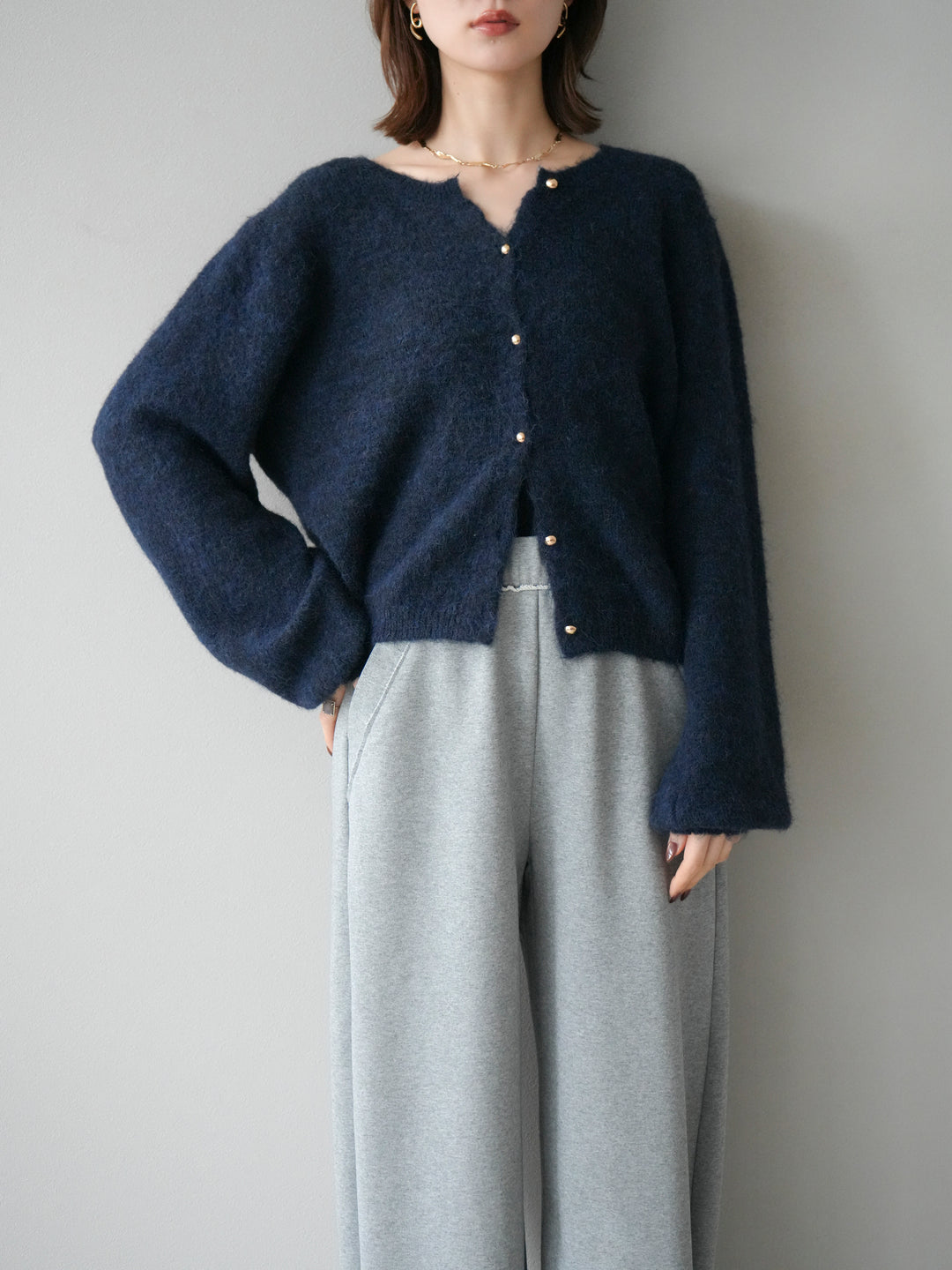 [予約]ゴールドボタンニットカーディガン/navy