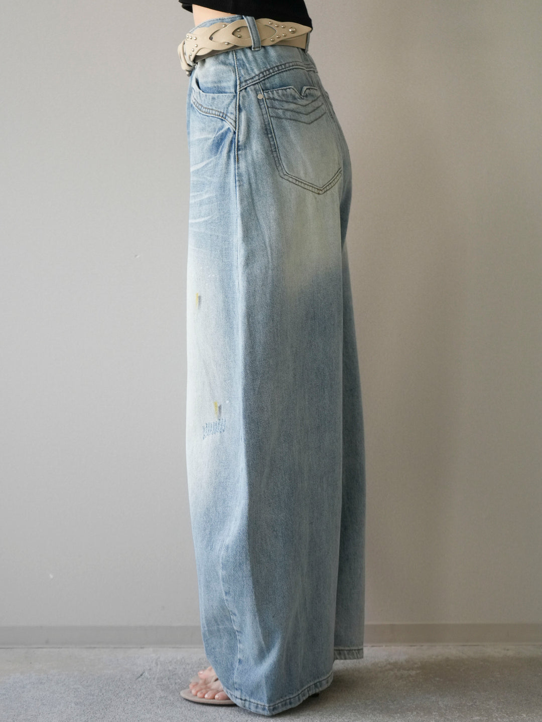 [予約]ベルト付ペイント加工カーブデニムパンツ/lightblue