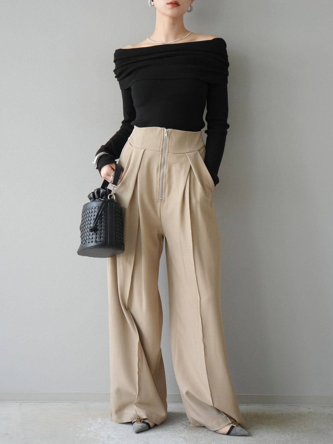 [予約]オフショルニットプルオーバー/ブラック