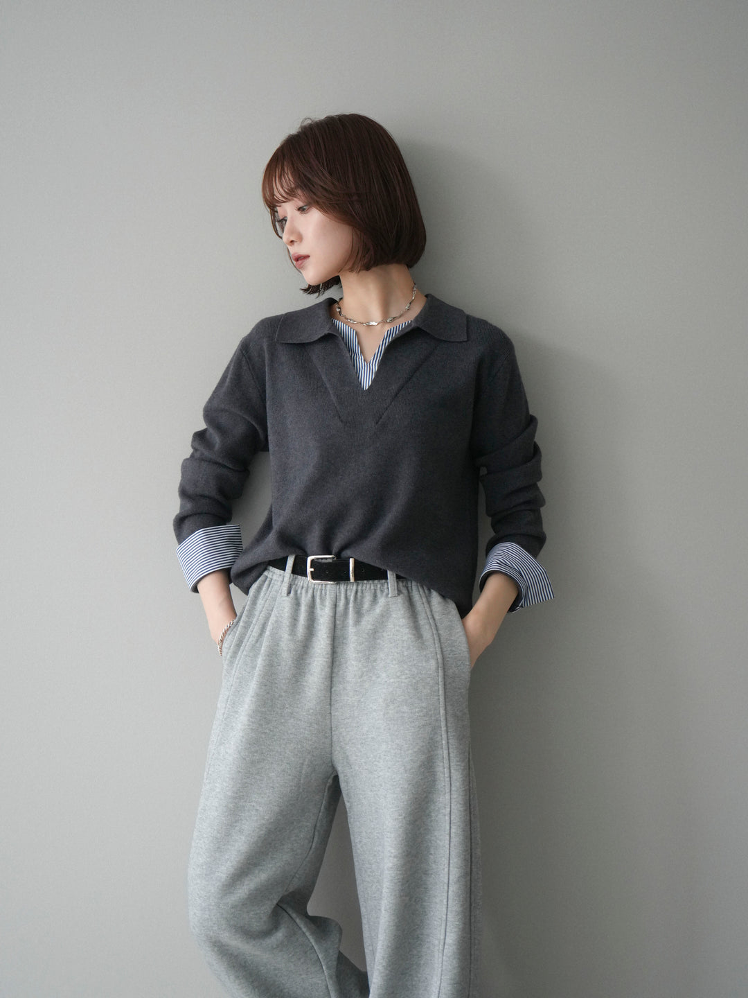 [予約]シャツレイヤードスキッパーニットプルオーバー/charcoal