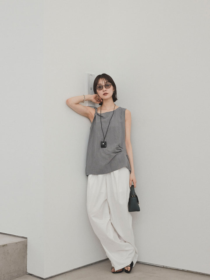 [預購] Design Loop 側邊褶褲/白色