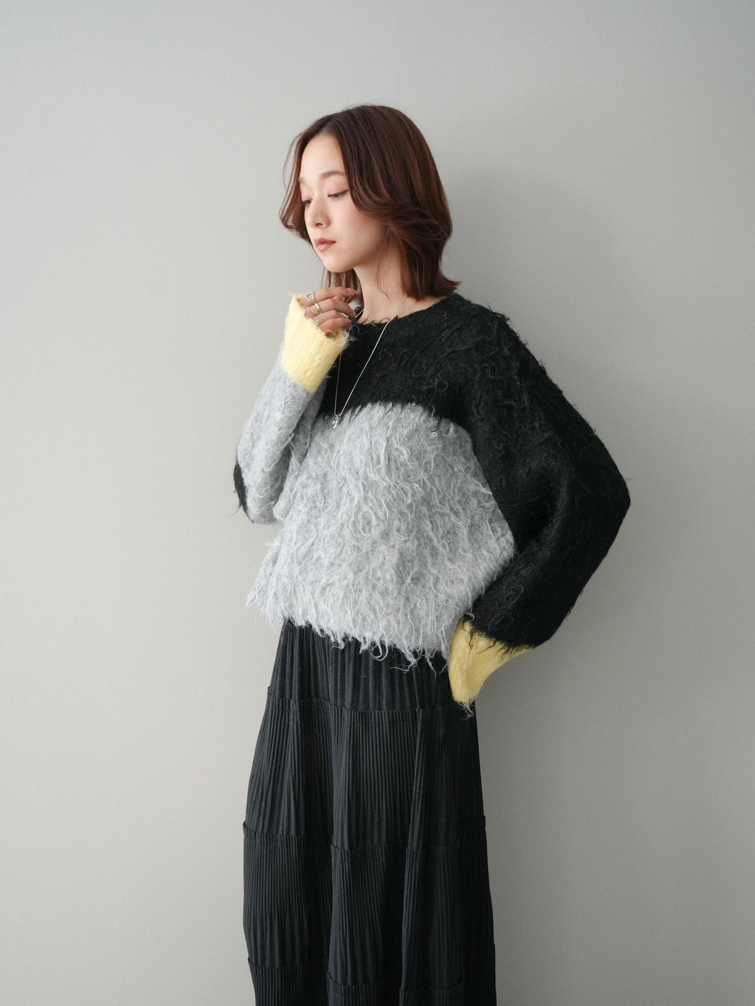 [SET]バイカラーモヘアタッチニットプルオーバー+型押しスエードティアードプリーツスカート(2set)