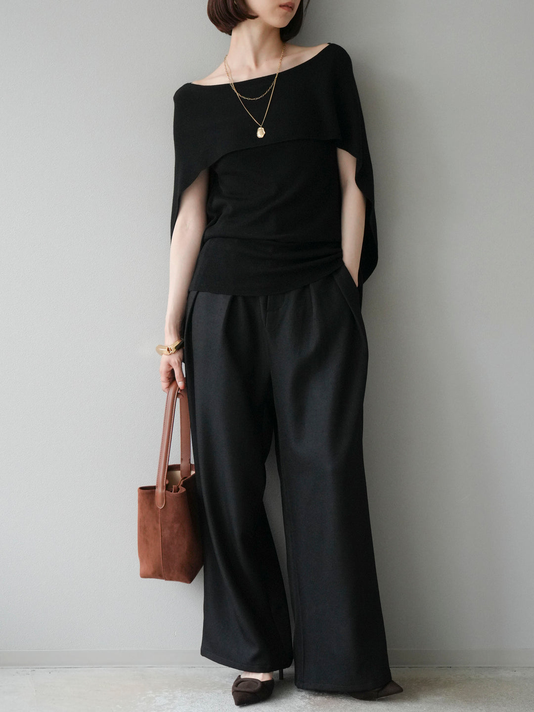 [予約]レザーパイピングタックワイドパンツ/ブラック