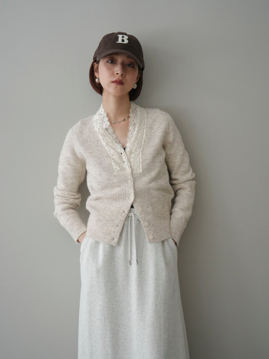 [SET]レースネックコンパクトニットカーディガン+選べるアクセセット(2set)