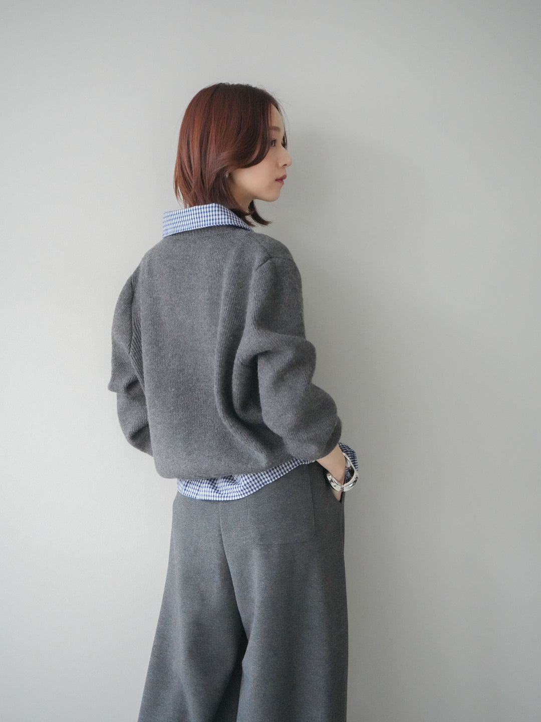 [SET]チェックシャツ襟ニットカーディガン+編み込みベルト付きウエスト配色スエットパンツ(2set)