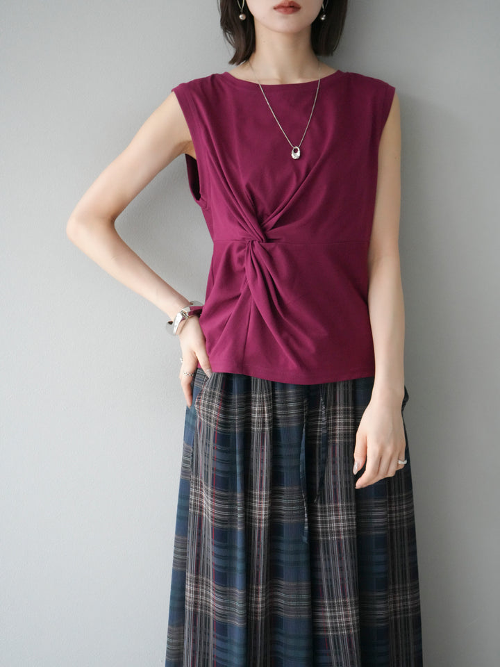 [予約]フロントツイストノースリーカットソー/ボルドー