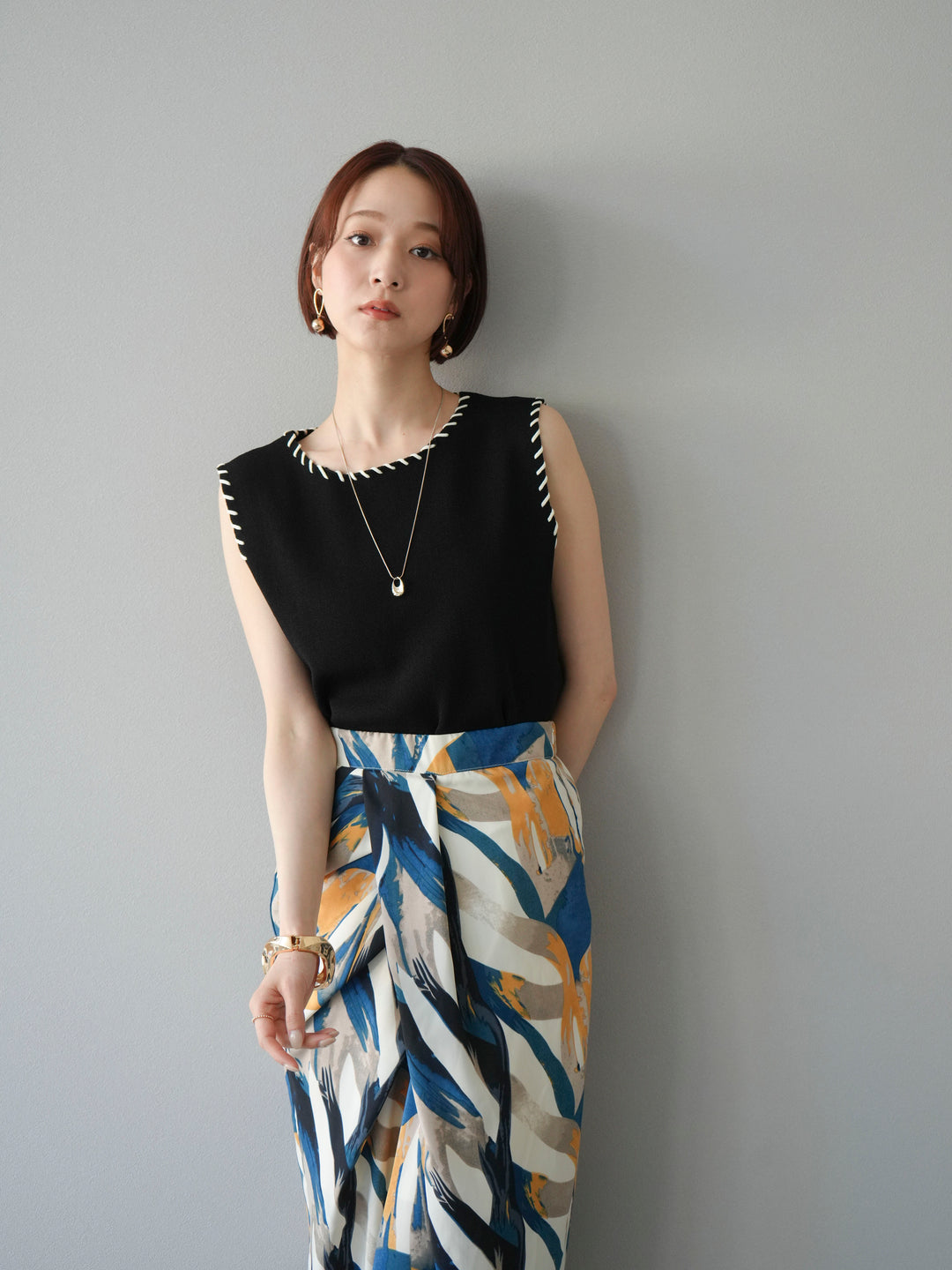 【預購】亞麻質感手縫針織套頭衫/黑色