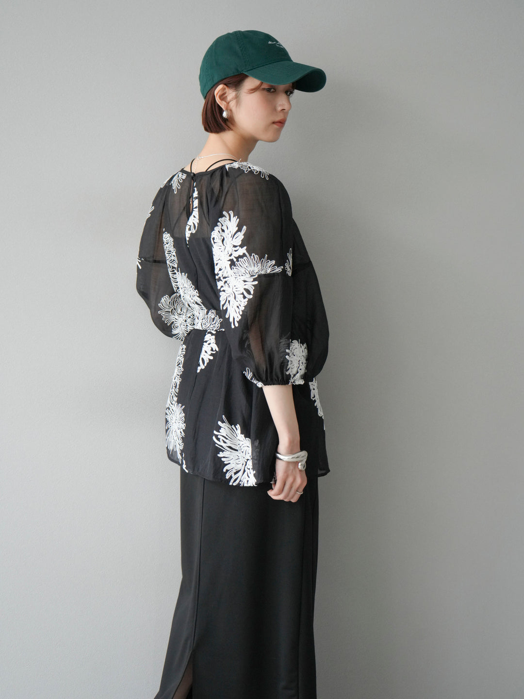 [SET]刺繍シアーバルーンスリーブブラウス+スウェットロングスカート(2set)