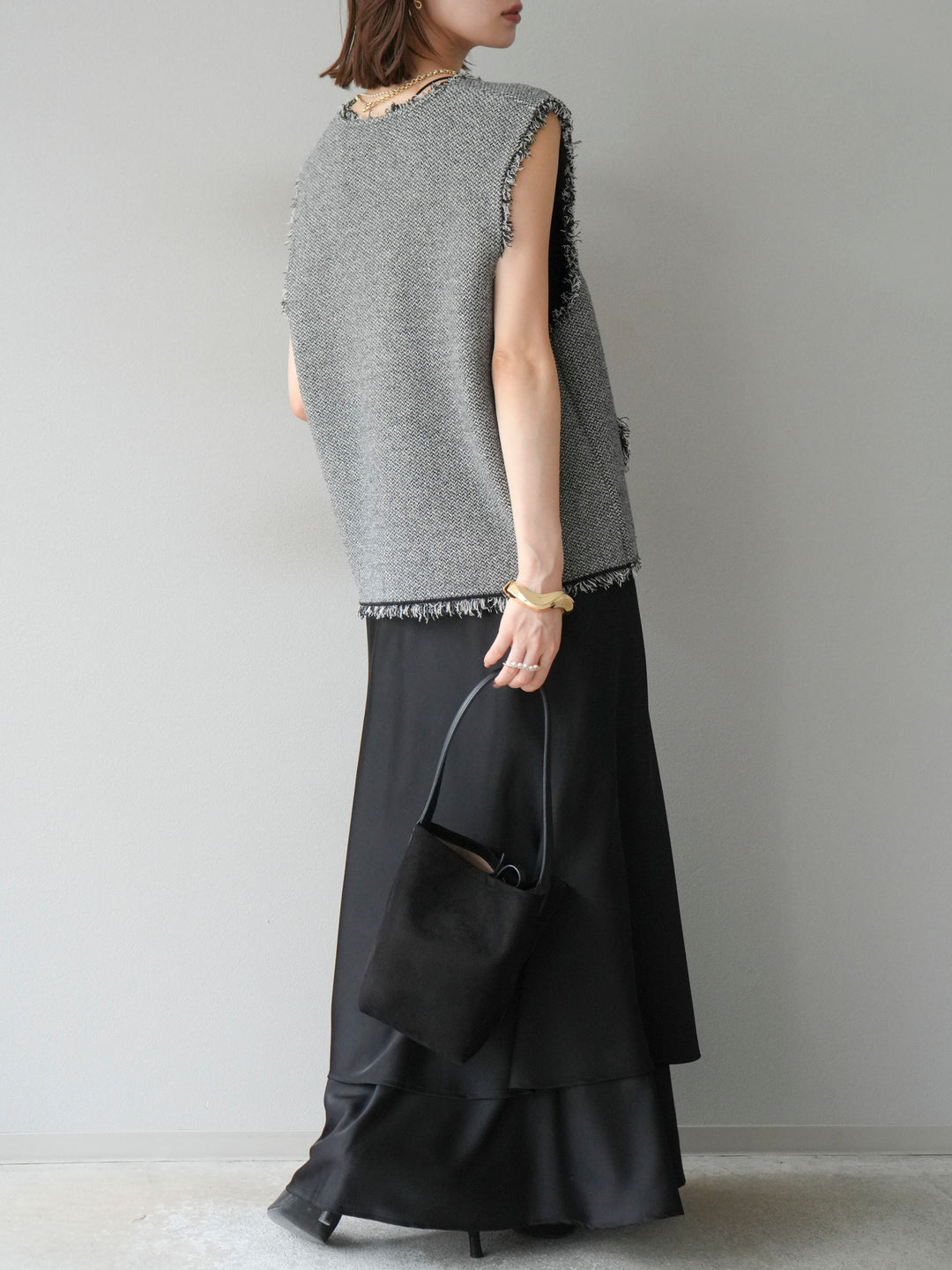 [予約]サテンフリルスカート/ブラック