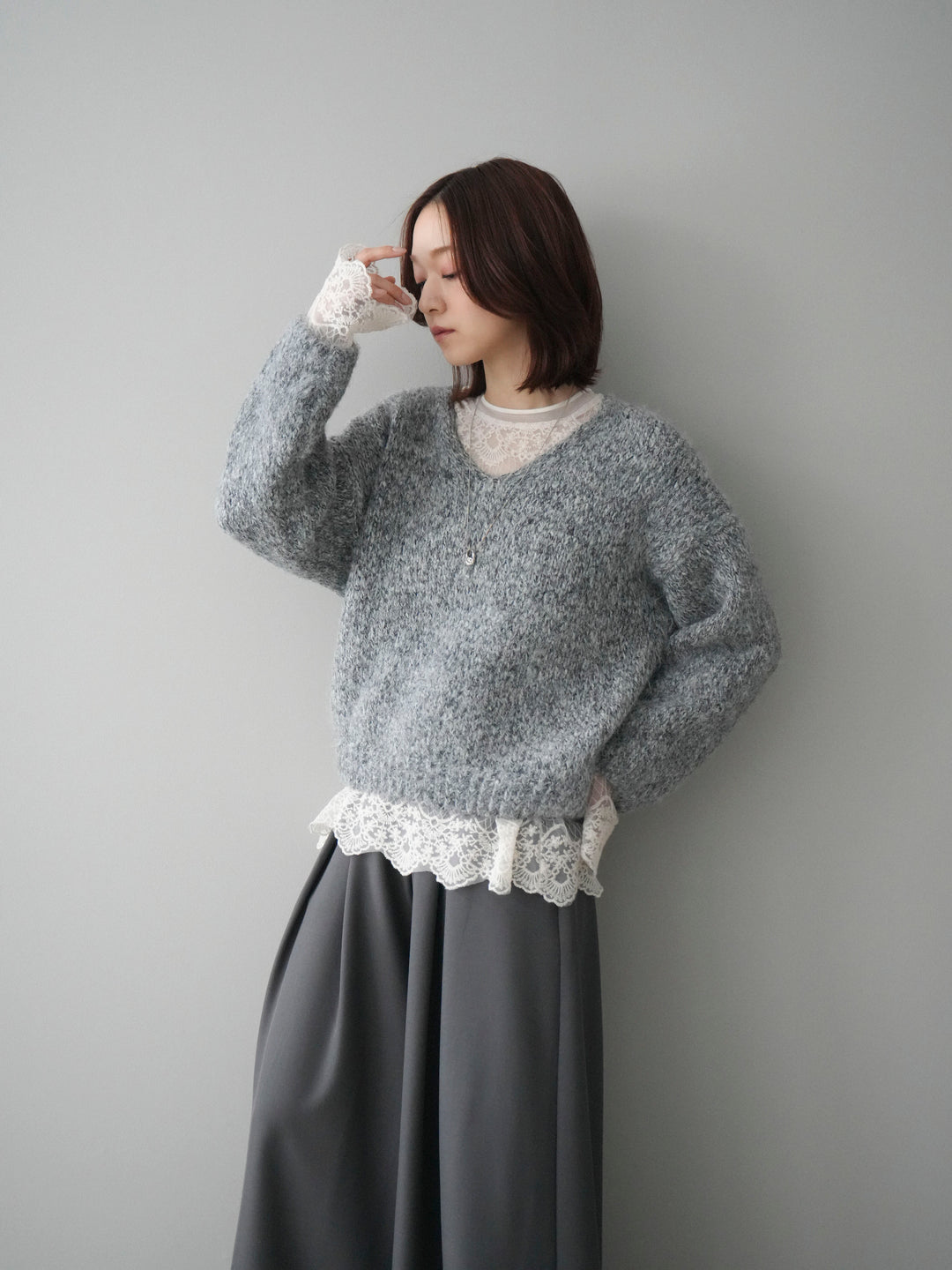 [SET]Vネックミックスヤーンニットプルオーバー+テープベルトタックバギーパンツ(2set)