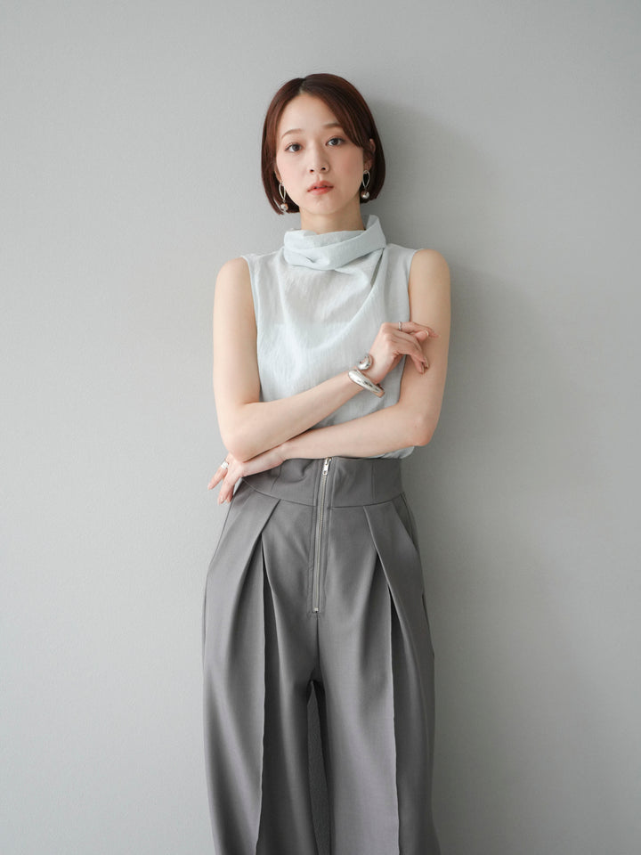[SET] 後繫帶無袖上衣 + 拉鍊褶襉寬褲 (2 套)